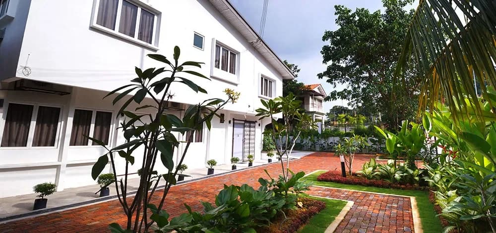 The Mansion 1