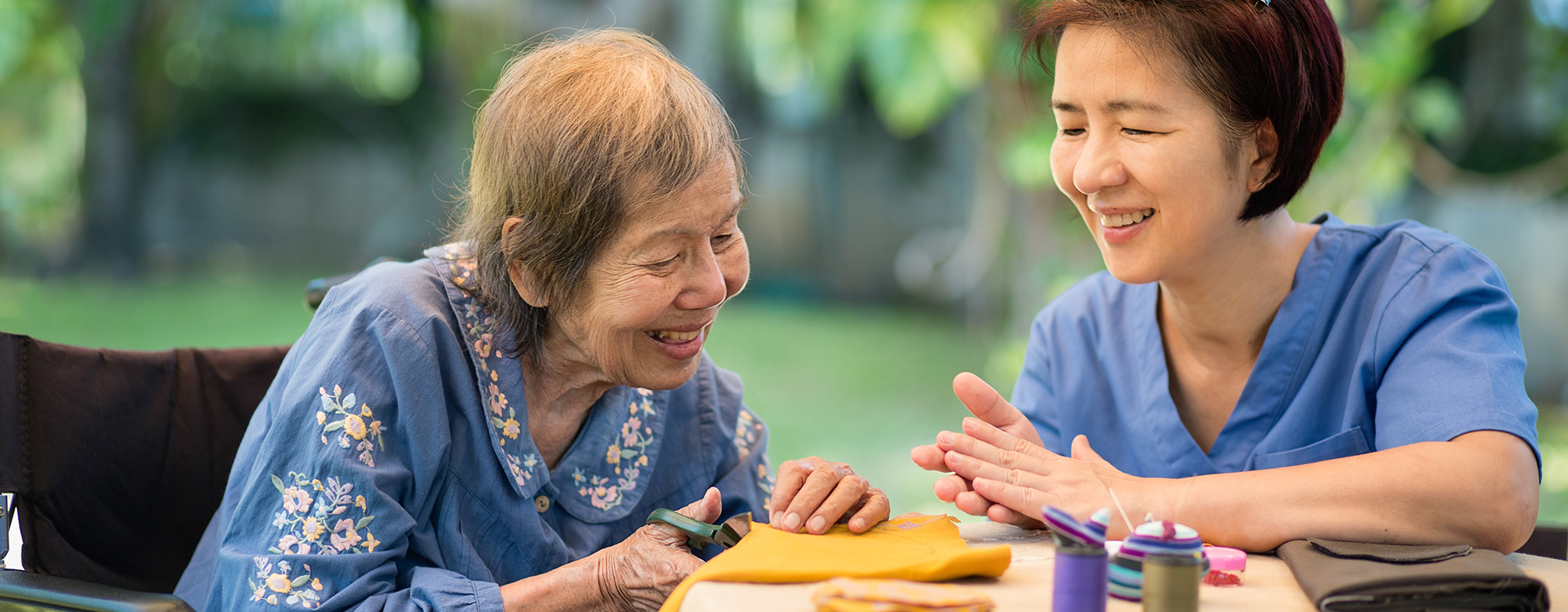A Simple Step-By-Step Guide To Taking Care Of A Senior With Alzheimer’s Disease